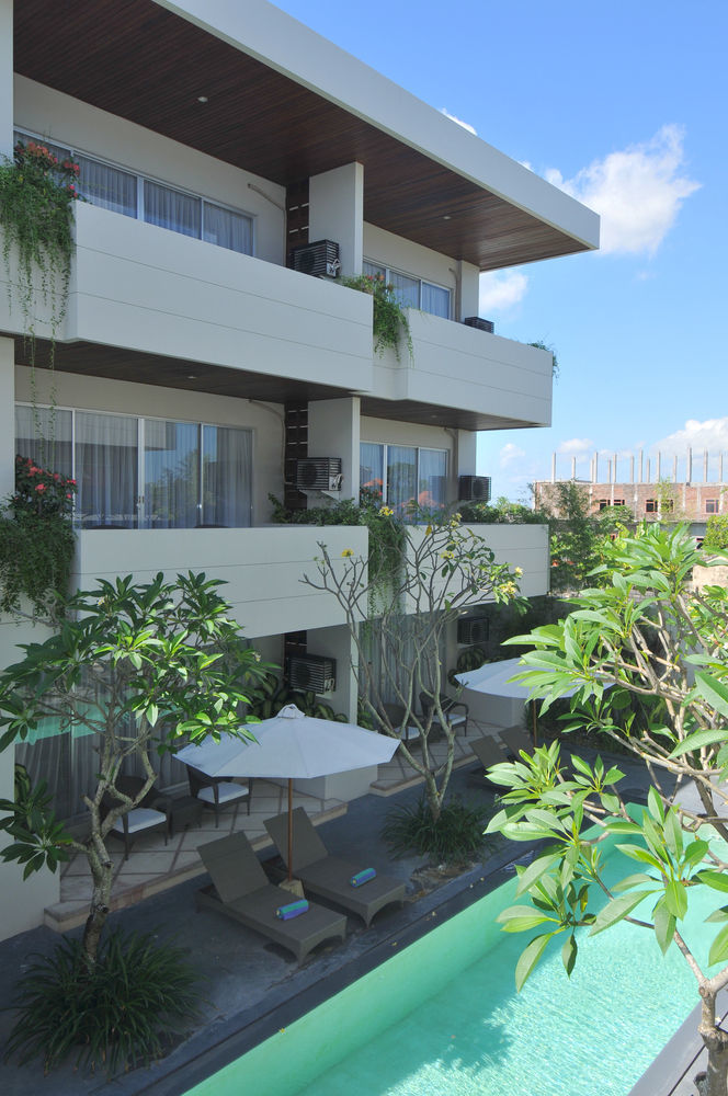 Aparthotel Sunset Mansion 4*