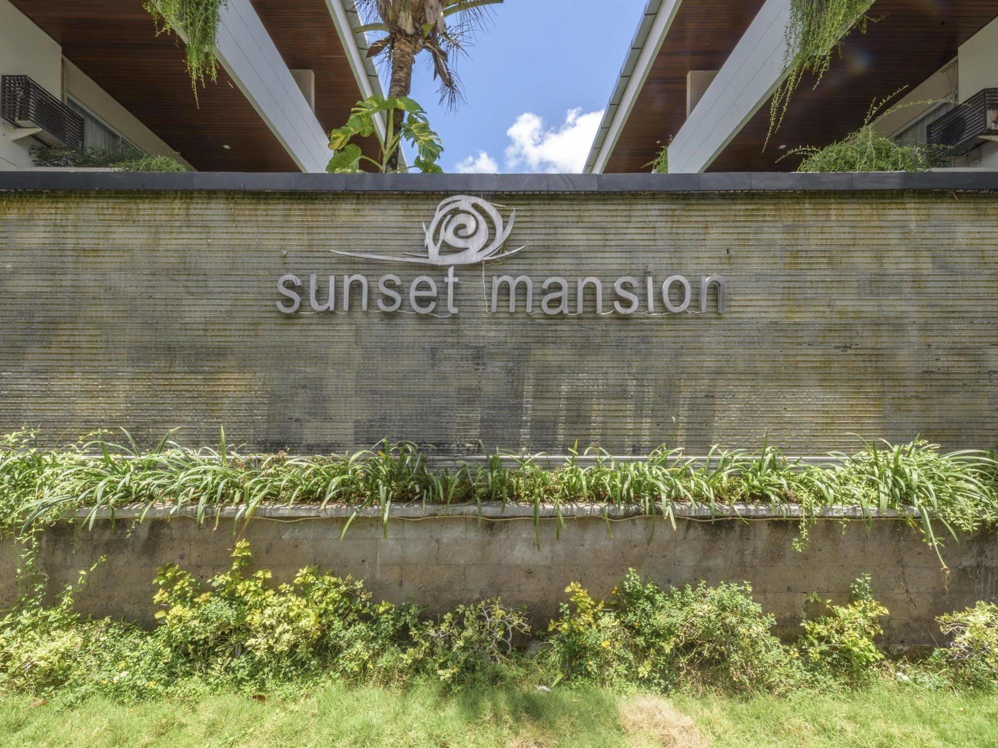 Aparthotel Sunset Mansion